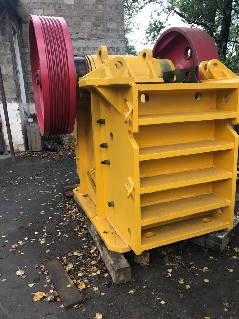 Фотографии щековых дробилок - МКЗ №1